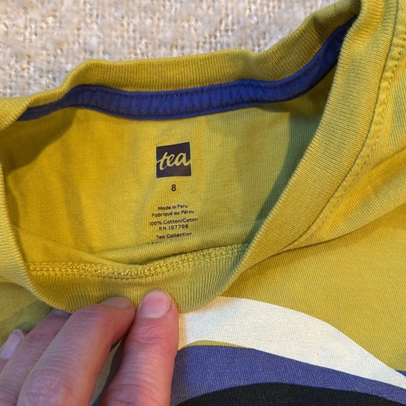 Tea company t shirt size 8. - Picture 3 of 3